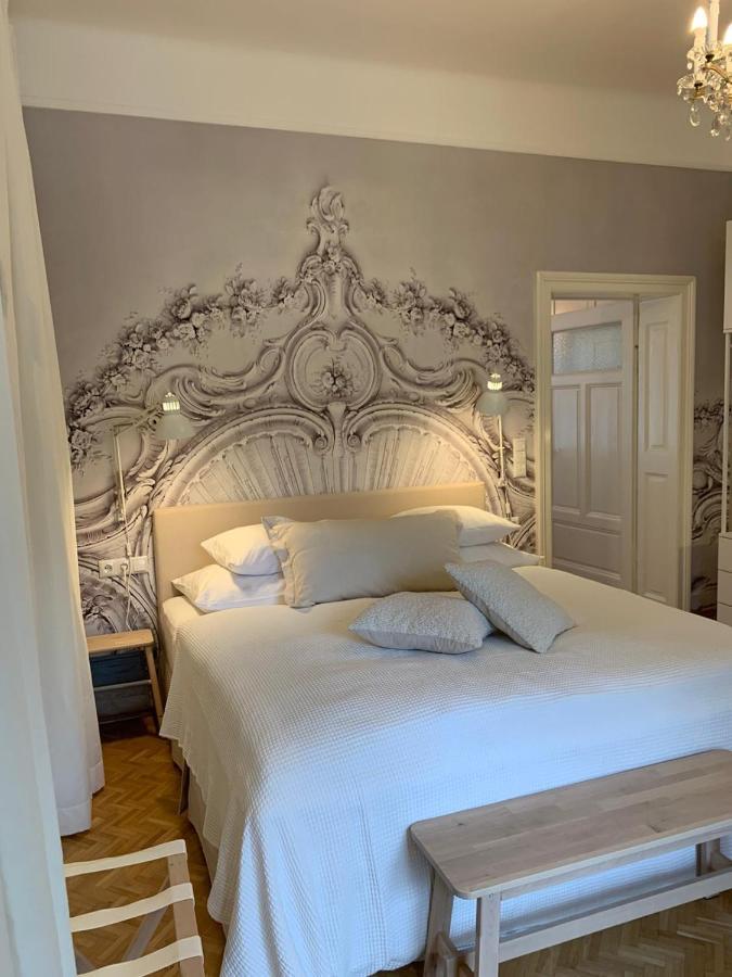 White Flat By Grazrentals With Cool Location & Free Parking Esterno foto